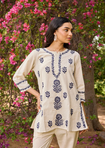 vilo Kurti for women
